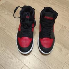 Jordan JUMPMAN ハイカット スニーカー ブラック レッドのサムネイル