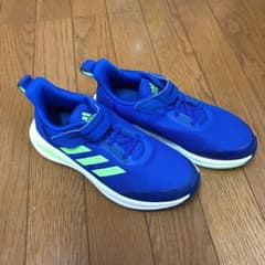 adidas アディダス スニーカー　22.0のサムネイル