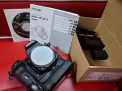 ねこ様専用　美品 PENTAX K-3II 縦グリップ付のサムネイル