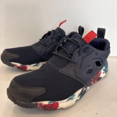 Reebok ネイビー スニーカー　フューリーのサムネイル