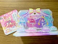 映画　わんだふるぷりきゅあ！　横浜　Cafe Fan Base アクリルジオラマ 映画 わんだふるぷりきゅあ！ 横浜 Cafe Fan Base アクリルジオラマ