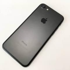 メルカリ最安国内simフリーモデル iPhone7 128GB 今だけ！！のサムネイル