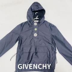 美品 GIVENCHY アノラックパーカー 17AW リカルドティッシ ビジュー 美品 GIVENCHY アノラックパーカー 17AW リカルドティッシ ビジュー