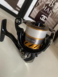 ダイワ　REVROS 2004H-DH エギングリール【送料込】 ダイワ 15 レブロス 2004H-DH スピニングリール - 最安値・価格