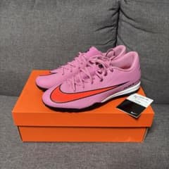 [未使用品] Nike マーキュリアル ヴェイパー16 TF シンガード付きのサムネイル