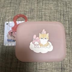 mofusand×サンリオキャラクターズ　ミニシリコンポーチ　マイメロディ