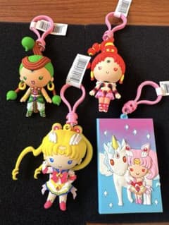 正規品♡美少女戦士セーラームーン フィギュア supers バッグクリップ