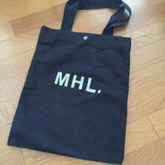 MHL. ムック本 トートバッグのサムネイル
