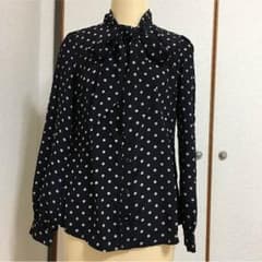 titty&Co. のブラウスのサムネイル