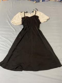 Black and white dressのサムネイル