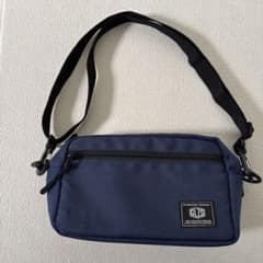 サコッシュのサムネイル