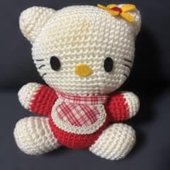 サンリオ　ハローキティ　編みぐるみ　ぬいぐるみのサムネイル