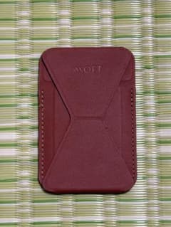 MOFT Snap-On MagSafe対応 カード収納スマホスタンド 赤茶系のサムネイル