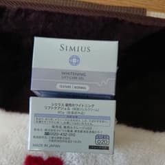 シミウス薬用ホワイトニングリフトケアジェル(保湿ジェルクリーム)のサムネイル