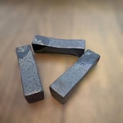 陶器製 箸置き 3個セット 鉄釉風のサムネイル