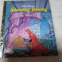 Walt Disney's Sleeping Beauty 絵本のサムネイル