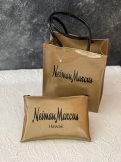 ニーマンマーカス　限定ビニールバッグ&ポーチ　ゴールドのサムネイル