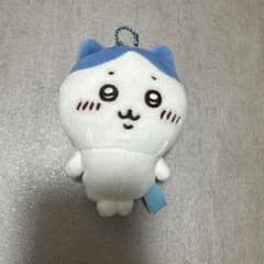 ちいかわ ハチワレ　ぬいぐるみストラップのサムネイル