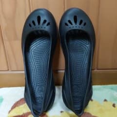 crocs　w6のサムネイル
