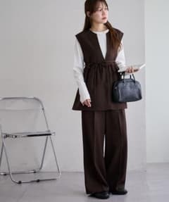 新品 深Vベストセットアップ Mサイズ - メルカリ