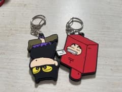 Crayon Shin-chan Rubber Strap Collection: Transforming Shin-chan Bat Post