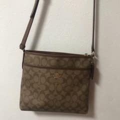 COACH コーチ ショルダーバッグのサムネイル