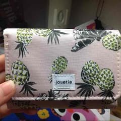 折りたたみ財布のサムネイル
