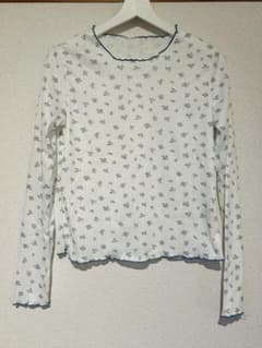Dazy 花柄トップス 長袖Tシャツのサムネイル
