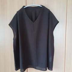 お値下げ中　ダークブラウン Vネック ノースリーブ トップス