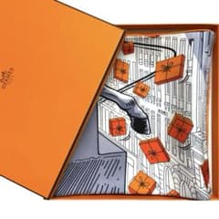 美品 モノトーン エルメス スカーフカレ90 フォーブルでのスペース