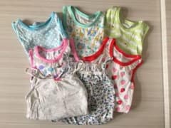 女の子ベビー肌着のサムネイル