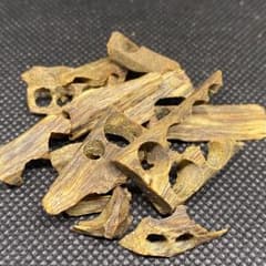 極上品】高油分 伽羅 くり抜き端材 香木 濃厚な香り 5g - メルカリ