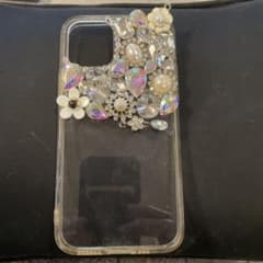 iPhone11用　キラキラクリアケース　中古品のサムネイル
