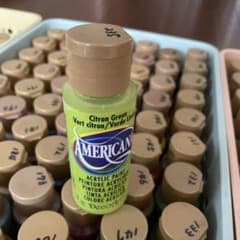 トールペイント用絵の具、アメリカーナ１３０個のサムネイル