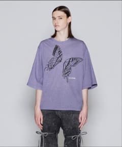 SHAREEF 蝶々刺繍 ストライプ Tシャツのサムネイル