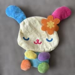 ウサハナ ぬいぐるみポーチ おねむり ガチャのサムネイル