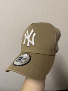 NEW ERA ニューヨークヤンキース キャップ ベージュのサムネイル