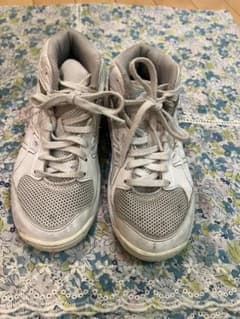 ASICS バッシュ　19cmのサムネイル