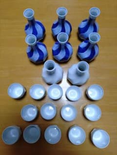 訳あり徳利２色 8本 猪口２色 14個 セット 陶磁器 酒器のサムネイル