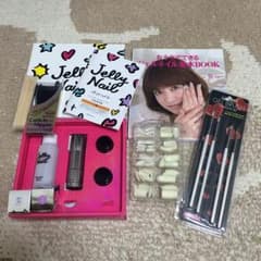 ジェリーネイルのサムネイル