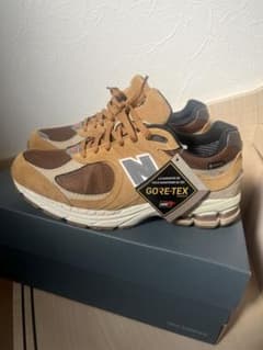 New balance m2002rxgのサムネイル