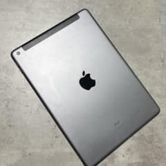 Apple iPad 第7世代 スペースグレー 本体 - メルカリ