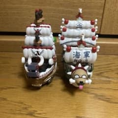 ONE PIECE 海賊船フィギュア 2種セットのサムネイル