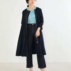 Bou Juloud /  コートのサムネイル