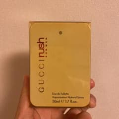 GUCCI 香水のサムネイル