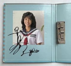 昭和レトロ 早見優 サイン入り バインダー 非売品（カンコー学生服ノベルティ） ☆昭和レトロ「早見優」サイン入りバインダー/セーラー服姿、非売品