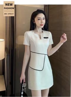 エステ 制服 ベージュ ワンピースカウンターネイルサロンエステサロンのサムネイル