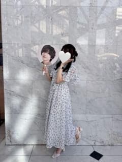 ロングワンピース 花柄 水色