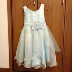 キッズ フォーマルドレス 水色 発表会 結婚式のサムネイル
