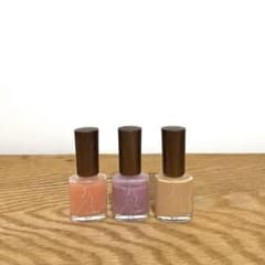 rihka　ネイル　ポリッシュ　3本セットのサムネイル
